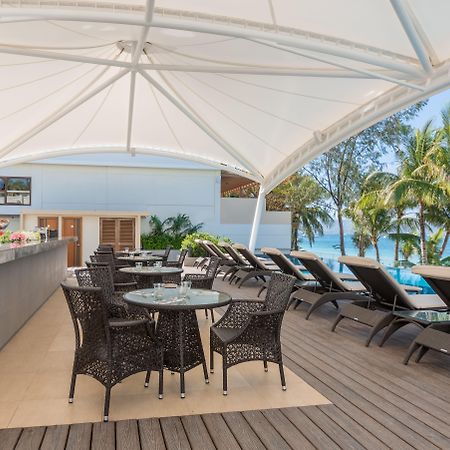 Henann Palm Beach Resort Balabag  Exterior photo